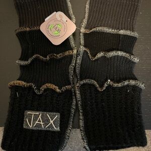 JAX fingerless gloves